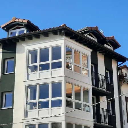 Aratuste - News A Estrenar